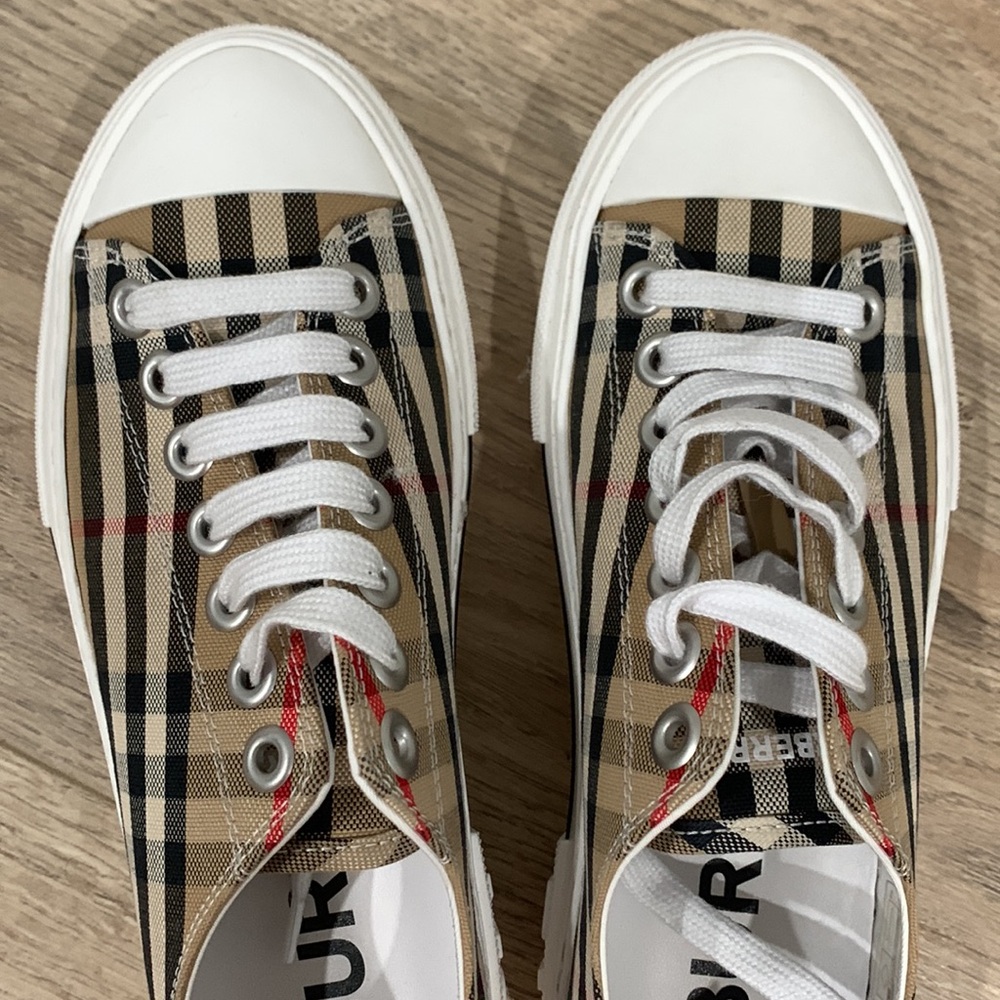 Burberry check Sneakers - Picture 5 of 5